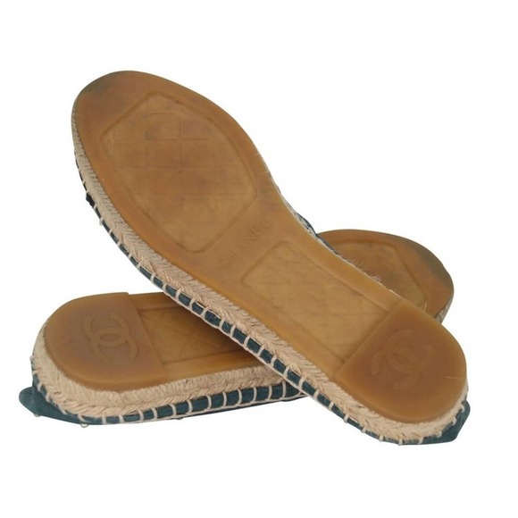 Chanel Espadrille 35 Suede and Pearl Cc Flats CC-S0207P-C019 - Picture 10 of 11